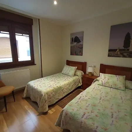 Edificio Cine Mon Apartment Burela